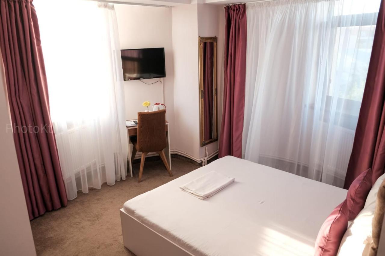 Hotel Bordeaux Galaţi Eksteriør billede